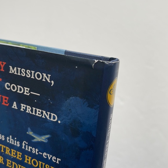 Hardcover Magic Tree House Danger in the Darkest Hour Super Edition #1 - Picture 5 of 5